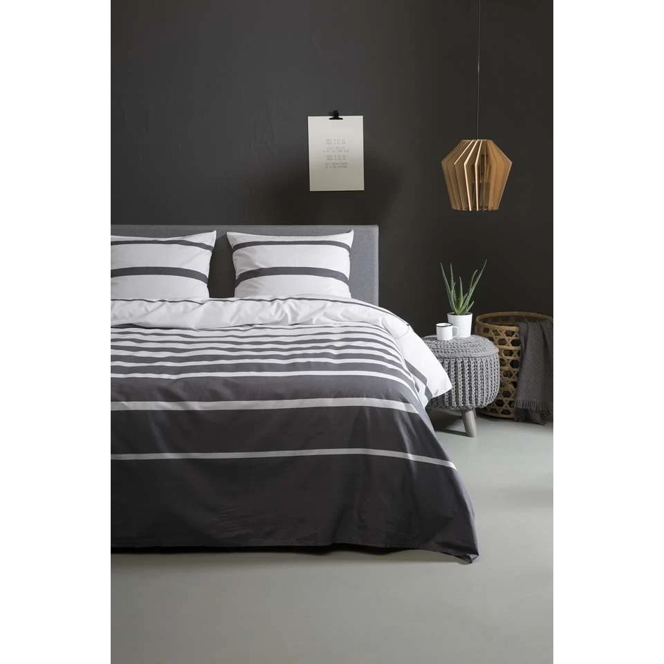 Ten Cate Katoenen Tweepersoons Dekbedovertrek - 200x200/220 - Celia Antraciet 5 Ten Cate Katoenen Tweepersoons Dekbedovertrek - 200x200/220 - Celia Antraciet - Afbeelding 3