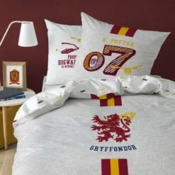 Harry Potter Dekbedovertrek Team Gryffindor - 140 X 200 Cm + 63 X 63 Cm - Katoen -Knusse Nacht 1000025584 0101