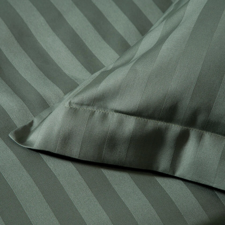 Damai Dekbedovertrek Katoen-satijn - 140x200/220cm - Groen Gestreept 5 Damai Dekbedovertrek Katoen-satijn - 140x200/220cm - Groen Gestreept - Afbeelding 3