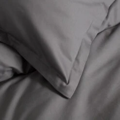 Cinderella Dekbedovertrek Satijn - 260x200/220 Cm - Antraciet 7 Cinderella Dekbedovertrek Satijn - 260x200/220 Cm - Antraciet -Knusse Nacht 1000030605 0102