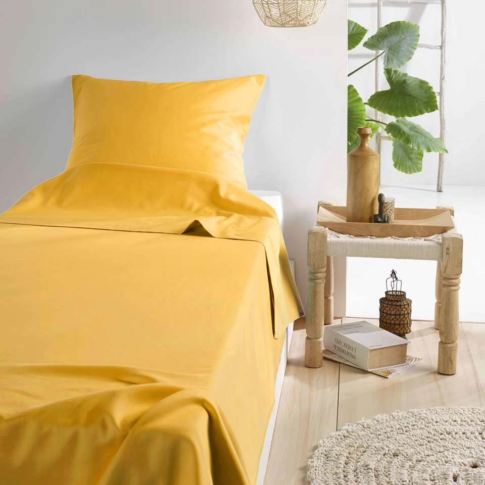 De Witte Lietaer Lakenset Olivia - 180 X 280 Cm - Geel - Satijnkatoen 4 De Witte Lietaer Lakenset Olivia - 180 X 280 Cm - Geel - Satijnkatoen - Afbeelding 2