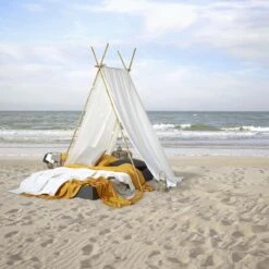 De Witte Lietaer Lakenset Olivia - 180 X 280 Cm - Geel - Satijnkatoen 7 De Witte Lietaer Lakenset Olivia - 180 X 280 Cm - Geel - Satijnkatoen -Knusse Nacht 1000031968 0102