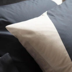 Damai Dekbedovertrek Miro - Katoen - 200x200/220 Cm - Double Cream 9 Damai Dekbedovertrek Miro - Katoen - 200x200/220 Cm - Double Cream -Knusse Nacht 1000034782 0103