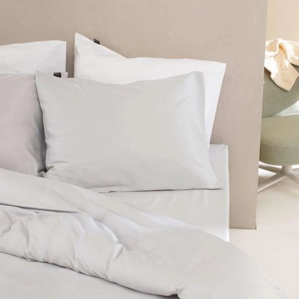 Damai Dekbedovertrek Organic Satijn Light Grey-2-persoons (200 X 200/220 Cm) 4 Damai Dekbedovertrek Organic Satijn Light Grey-2-persoons (200 X 200/220 Cm) - Afbeelding 2