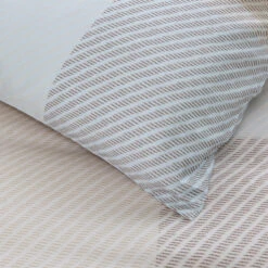 Damai Dekbedovertrek Moore - Satijn - 240x200/220 Cm - Butter Cream -Knusse Nacht 1000035078 0102