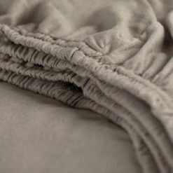 Cinderella - Hoeslaken (tot 25 Cm) - Jersey - 120x200 Cm - Taupe -Knusse Nacht 1000036638 0102