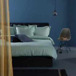 Damai Dekbedovertrek Katoen-satijn - 200x200/220cm - Mist Groen Gestreept -Knusse Nacht 1000051422 0103