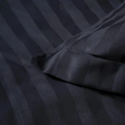 Damai Dekbedovertrek Katoen-satijn - 140x200/220cm - Zwart -Knusse Nacht 1000051875 0102