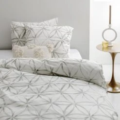 Cinderella Isolde - Dekbedovertrek - Katoen - 200x200/220 Cm - Off White -Knusse Nacht 1000055054 0103