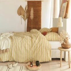 Ariadne At Home Dekbedovertrek Knit Stripes Yellow-1-persoons (140 X 200/220 Cm) -Knusse Nacht 1000057353 0102