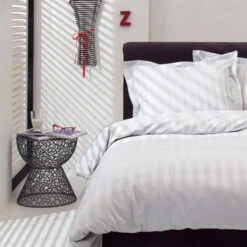 Dekbedovertrek Damai Linea White Satijn-240x200/220 -Knusse Nacht 1000057426 0103