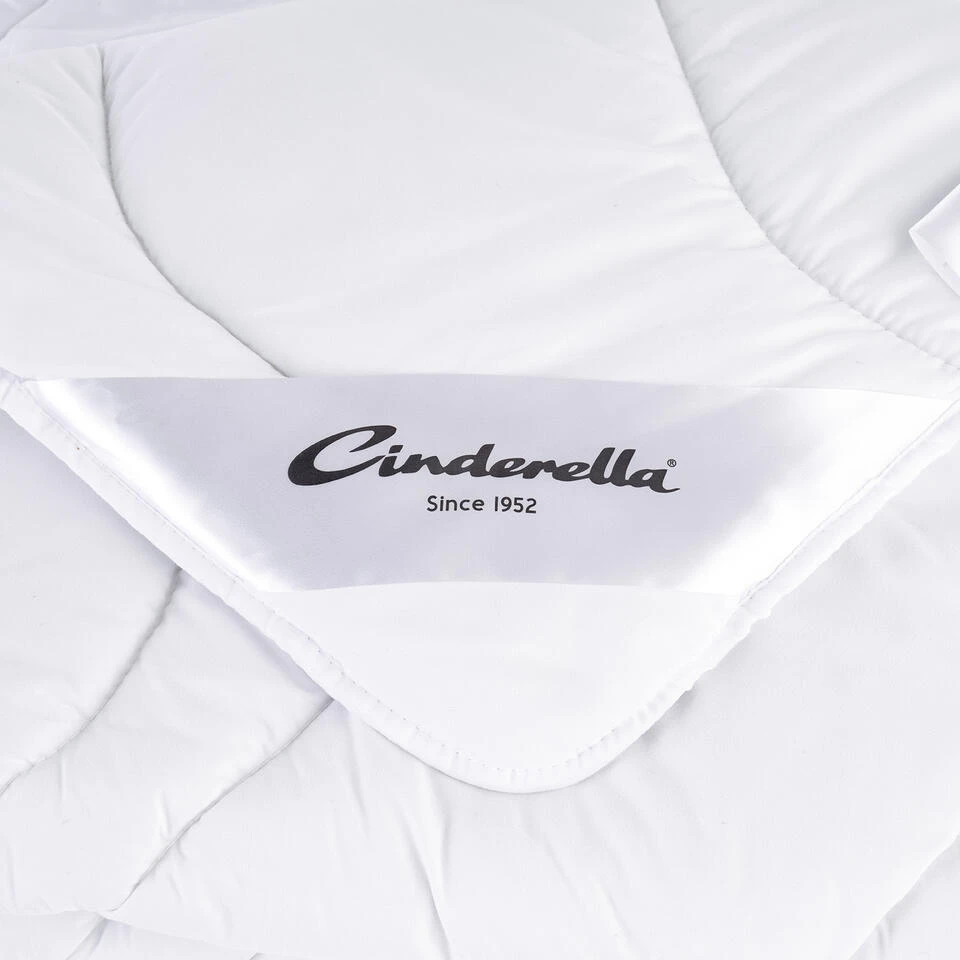 Cinderella Dance - Dekbed Enkel - 240x220 Cm 4 Cinderella Dance - Dekbed Enkel - 240x220 Cm - Afbeelding 2