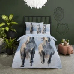 Good Morning Dekbedovertrek "Snowhorses" - Grijs - (140x220 Cm) -Knusse Nacht 1000094431 0101