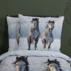 Good Morning Dekbedovertrek "Snowhorses" - Grijs - (140x220 Cm) -Knusse Nacht 1000094431 0102