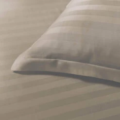 Papillon Dekbedovertrek Satijn Streep - 200x200/220 Cm - Taupe -Knusse Nacht 1111743128 0102