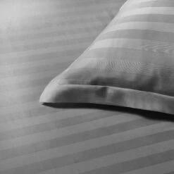 Papillon Dekbedovertrek Satijn Streep - 240x200/220 Cm - Grijs -Knusse Nacht 1173930963 0102