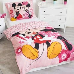 Disney Minnie Mouse I Love You - Dekbedovertrek-140x200cm 7 Disney Minnie Mouse I Love You - Dekbedovertrek-140x200cm -Knusse Nacht 1669312594 0102