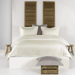 De Witte Lietaer Dekbedovertrek Zygo-200 X 220 Cm 7 De Witte Lietaer Dekbedovertrek Zygo-200 X 220 Cm -Knusse Nacht 1796140228 0101