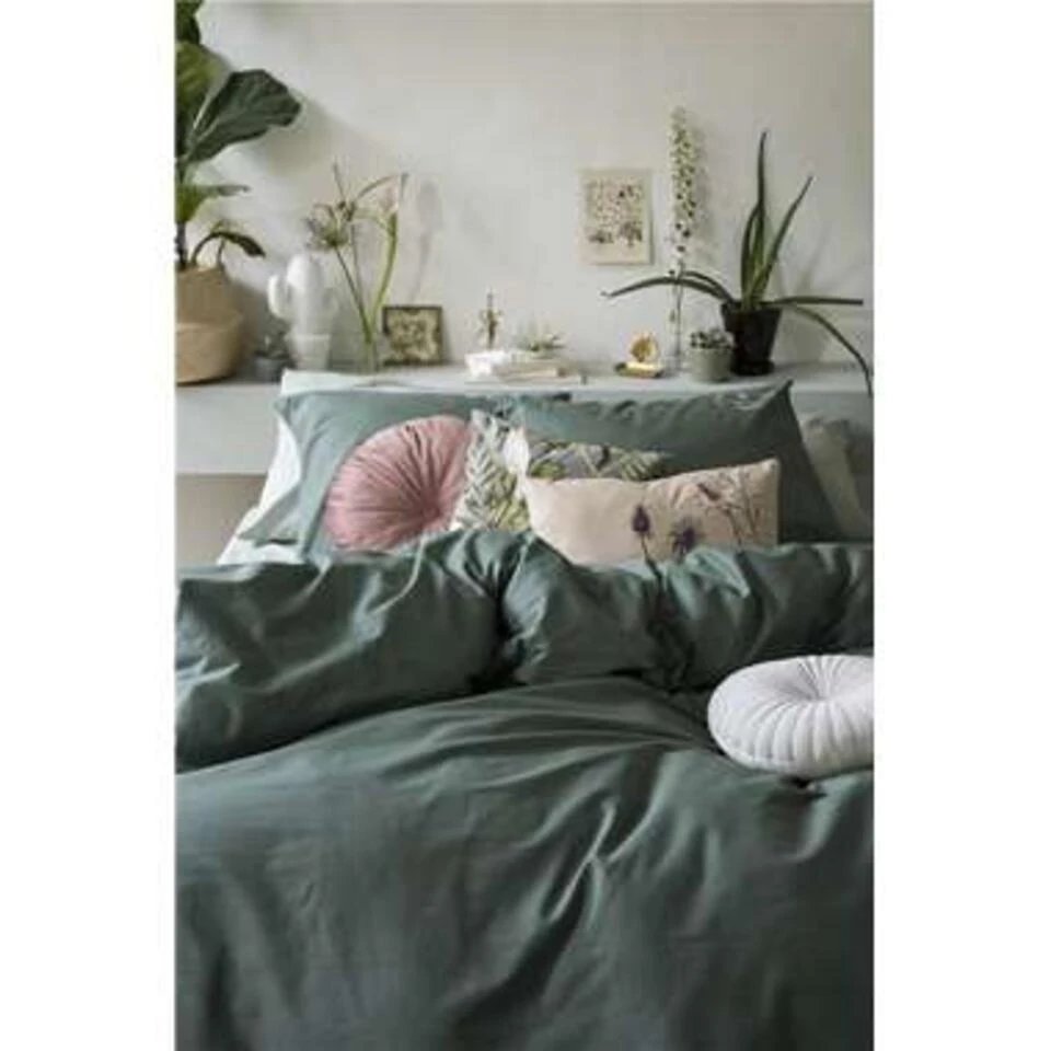 Dindi Home - Dekbedovertrek Plain Beauty - 200x220 Cm - Donker Groen 6 Dindi Home - Dekbedovertrek Plain Beauty - 200x220 Cm - Donker Groen - Afbeelding 4