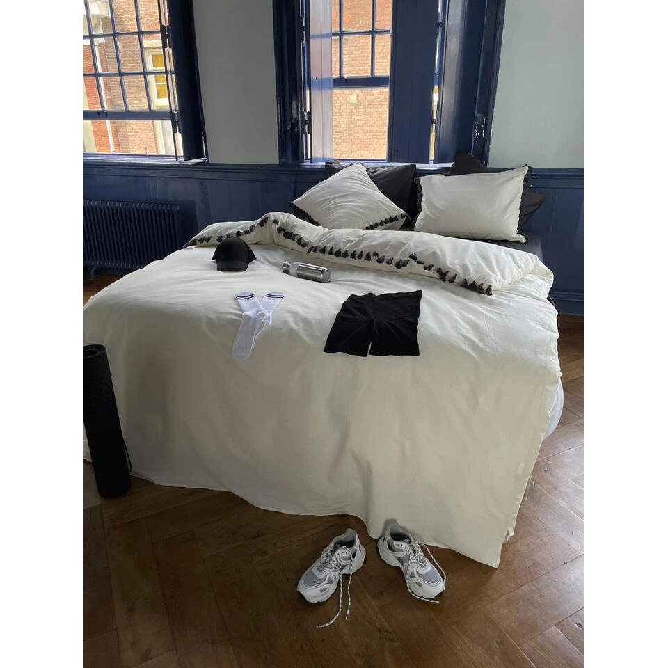 Dindi Home Dekbedovertrek Fleeky Fringes Effen - Wit - 140x200/220 Cm 6 Dindi Home Dekbedovertrek Fleeky Fringes Effen - Wit - 140x200/220 Cm - Afbeelding 4