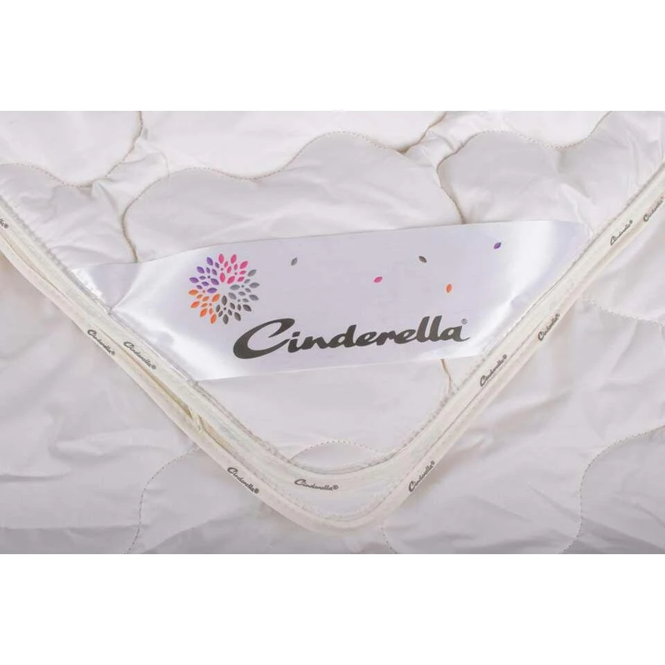 Cinderella Dekbed Lana 2.0 - 4-seizoenen - 140x220 Cm 4 Cinderella Dekbed Lana 2.0 - 4-seizoenen - 140x220 Cm - Afbeelding 2